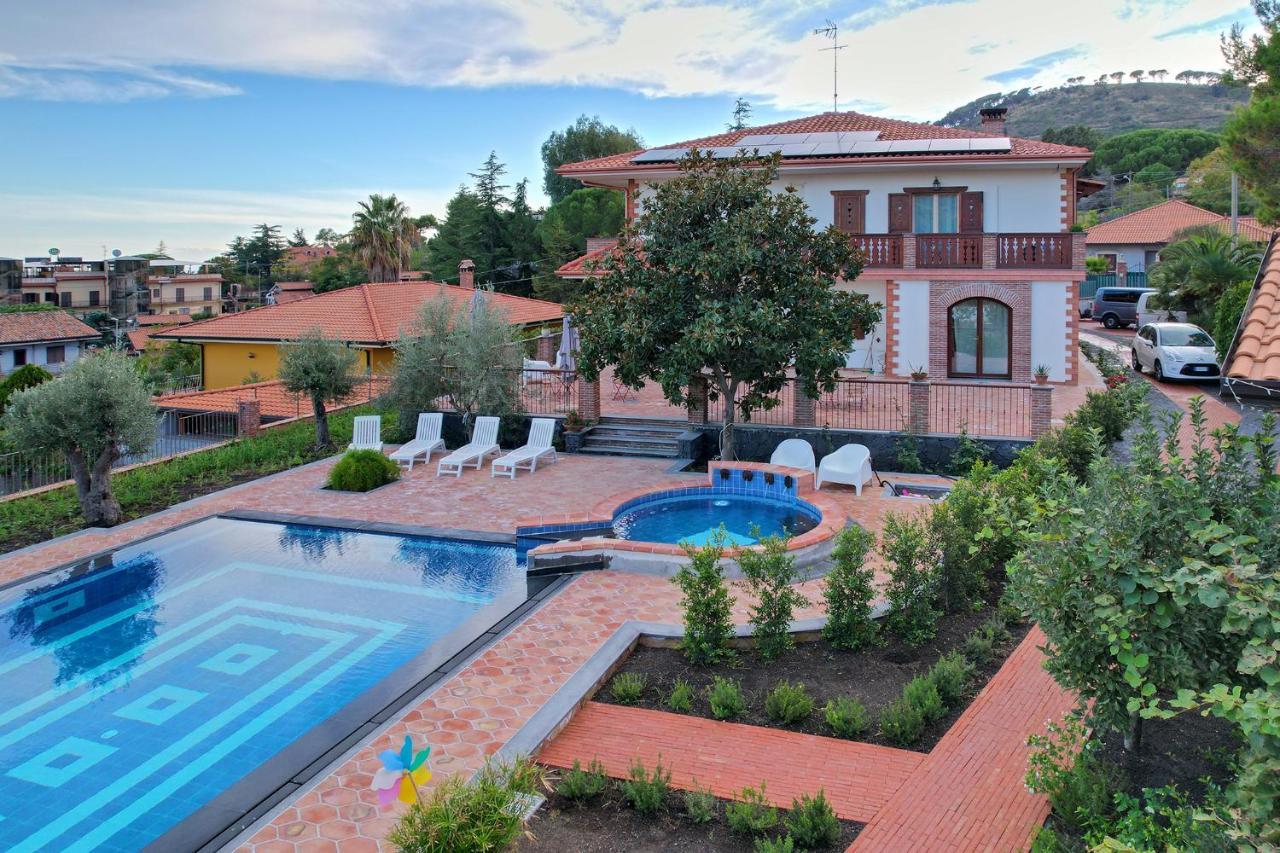 Etna Casa Del Sole Panzió Nicolosi Kültér fotó