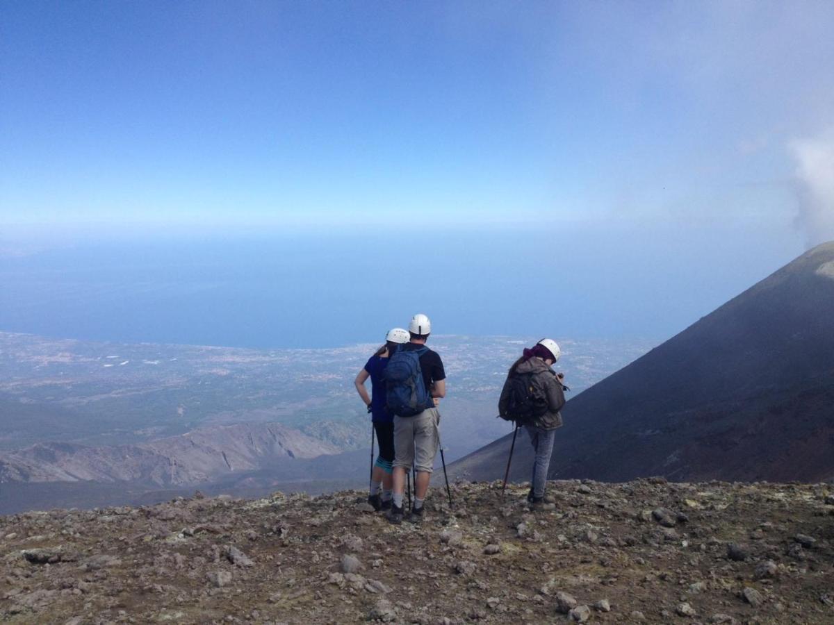Etna Casa Del Sole Panzió Nicolosi Kültér fotó